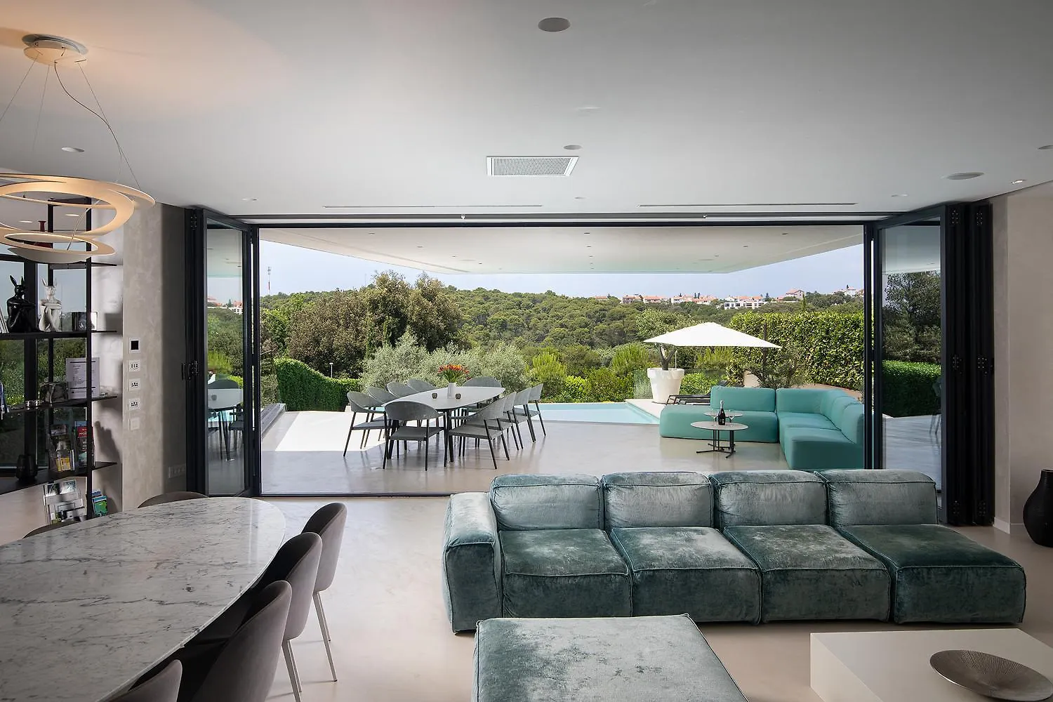Villa Lucy Banjole For 12 People Near Medulin With Heated Indoor Pool & Spa Just 400 Meters From The Beach Croatia
